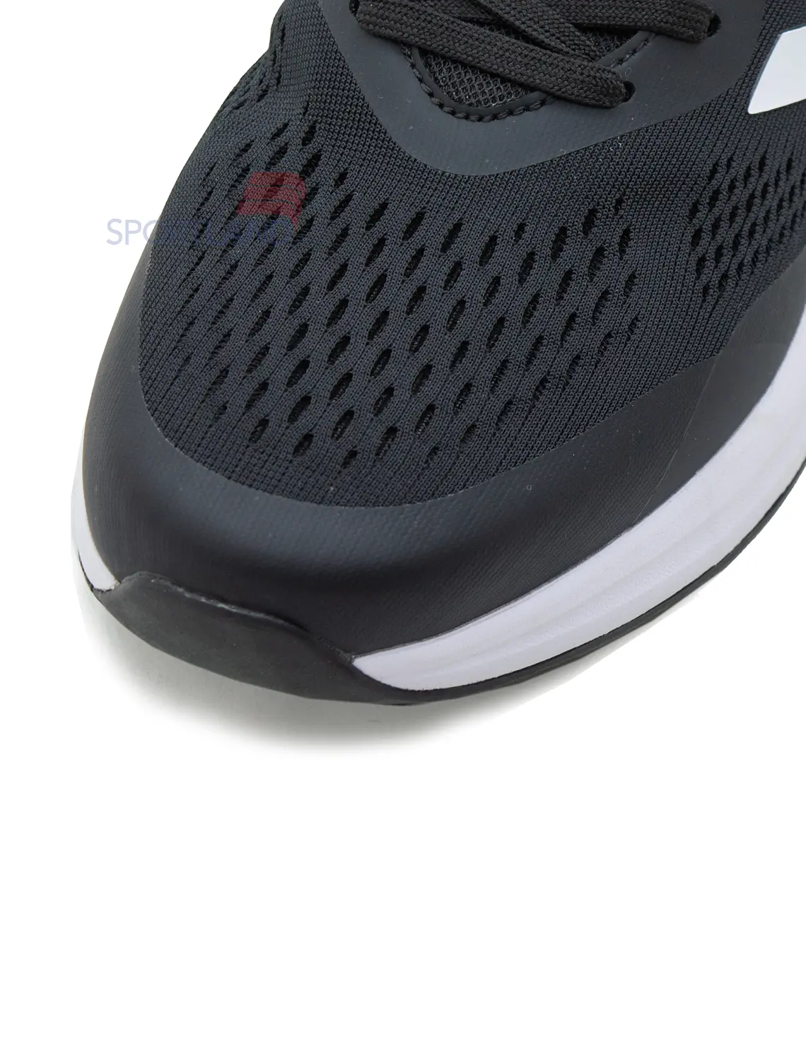 کفش ورزشی زنانه آدیداس Voeuy 2.0 W