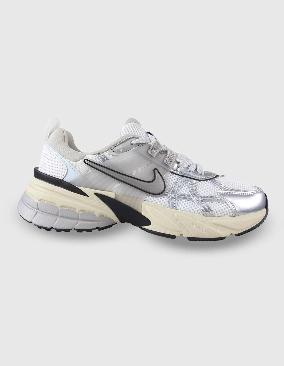 کفش دویدن مردانه نایکی V2K Run M