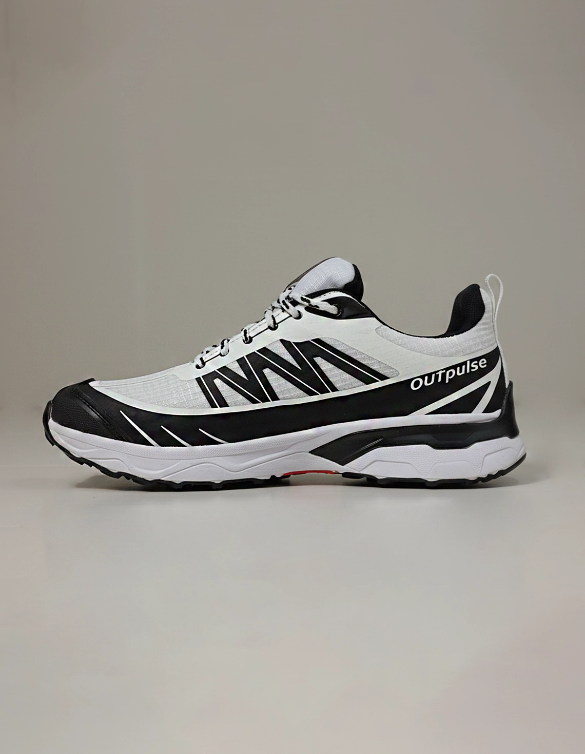 کفش ورزشی زنانه سالامون Out Pulse W