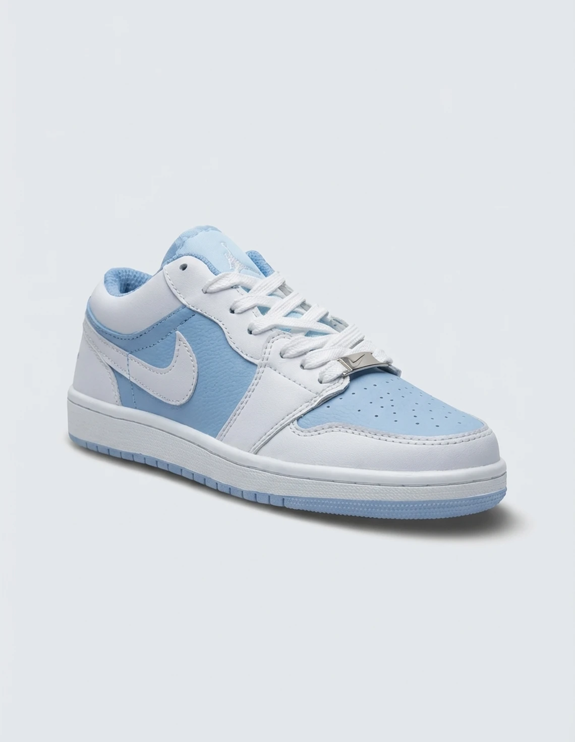 کفش روزانه زنانه نایکی Air Jordan 1 Low LX W