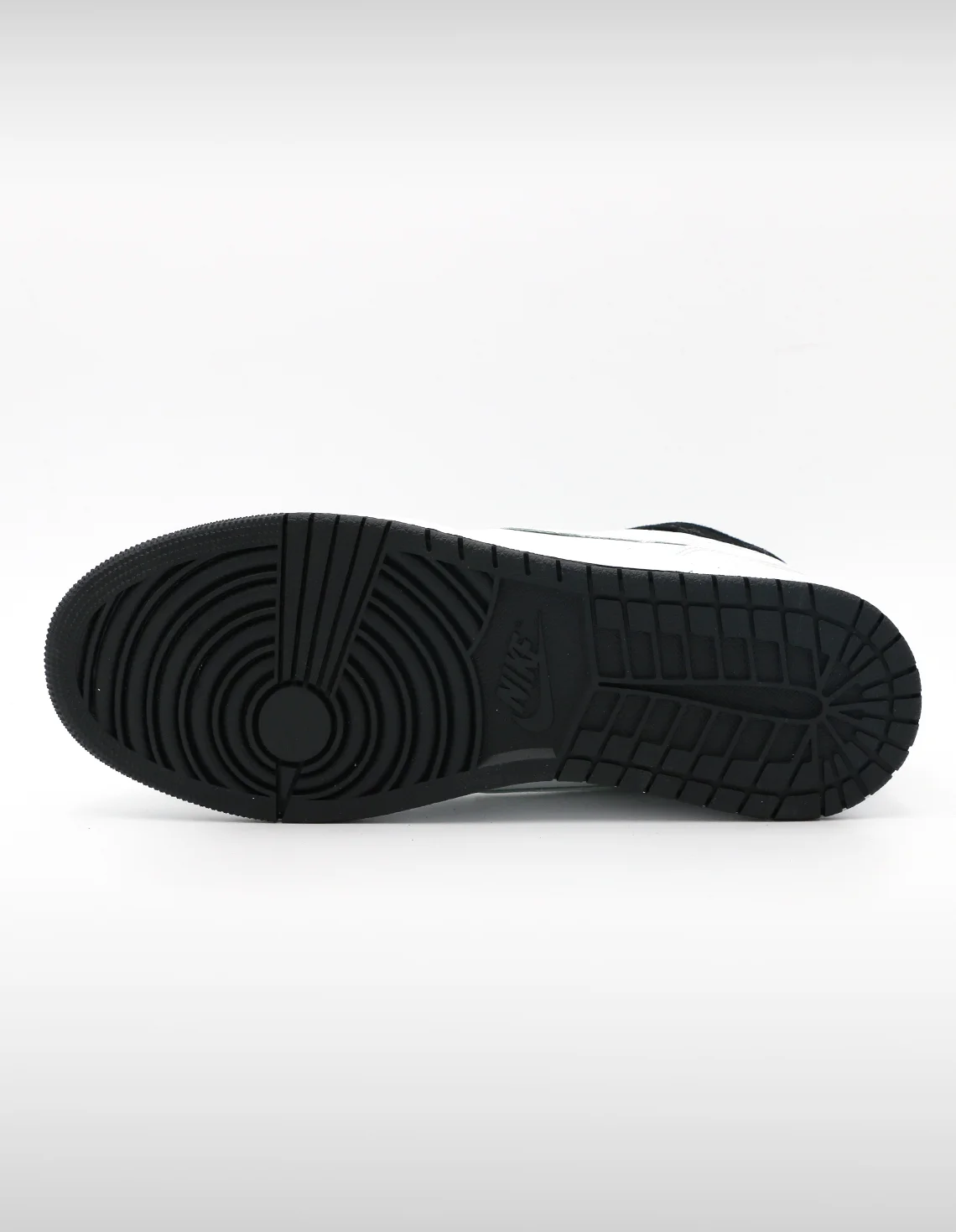 کتونی روزانه مردانه نایک Nike Air Jordan 1 Mid Dark M